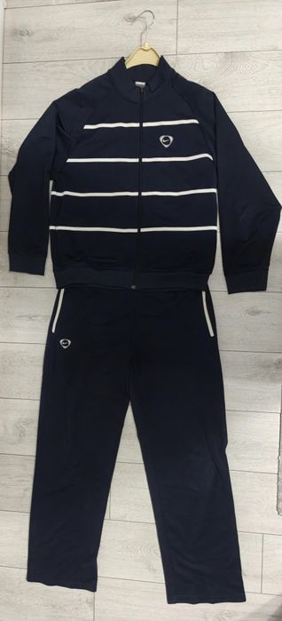 Trening Nike pentru barbati marime L- XL