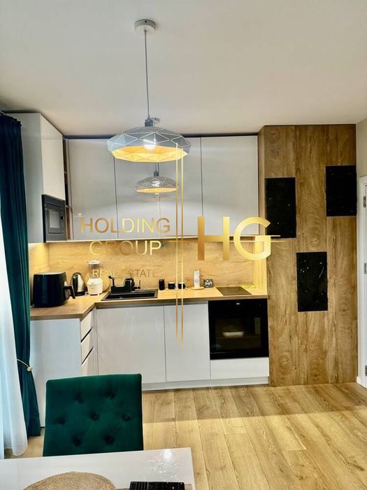 Продава се Тристаен апартамент в Варна, Левски - 90 кв.м за 2778 €/кв.м - Снимка #7