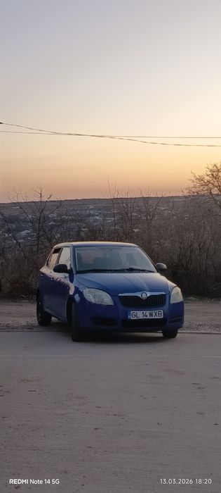 Vând Scoda Fabia