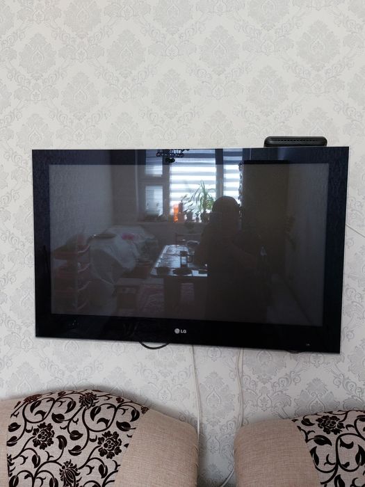 Продаётся телевизор