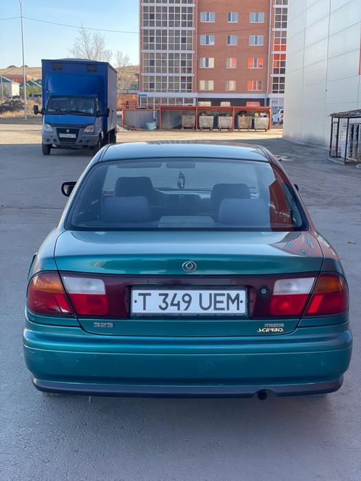 Продам Мазду 323
