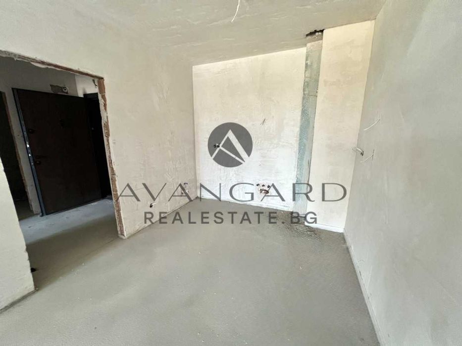 Продава се Двустаен апартамент в Пловдив, Тракия - 75 кв.м за 1694 €/кв.м - Снимка #1