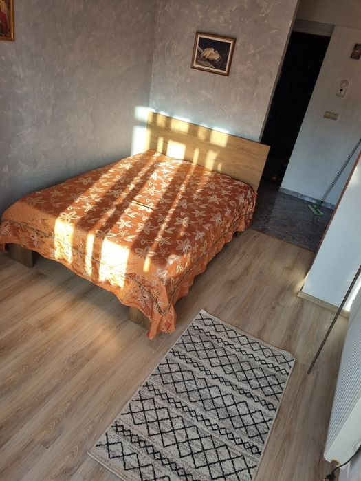 garsoniera de închiriat  în bloc nou în zona Obor (Focșani)