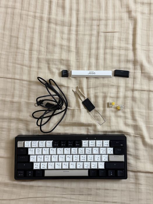 Продаю клавиатуру