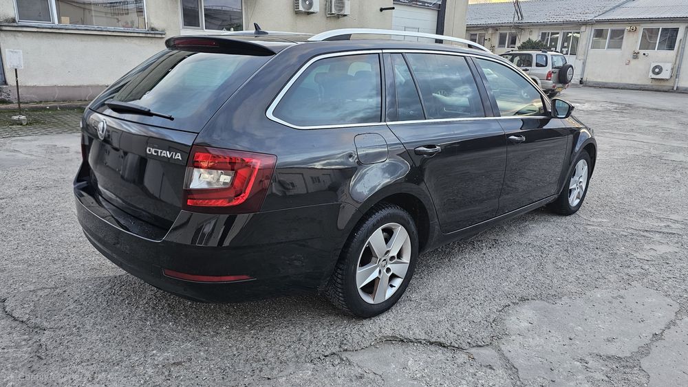 Skoda Octavia 2018/12 1.6 automat