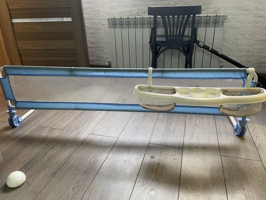 Продам Бортик Зашитный