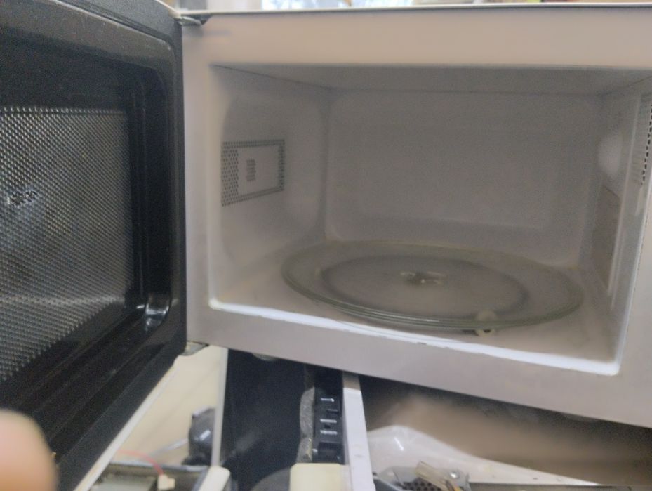 Отличная микроволновка