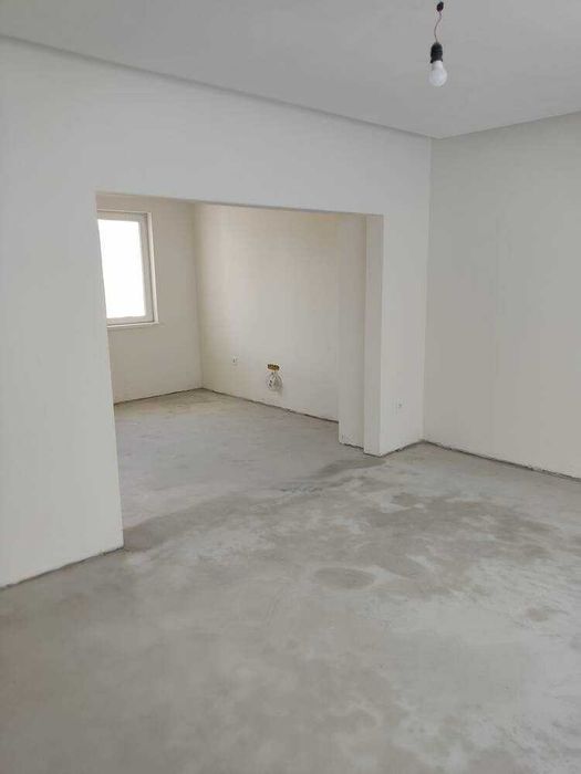 Продава се Тристаен апартамент в Пловдив, Въстанически - 92 кв.м за 1399 €/кв.м - Снимка #3