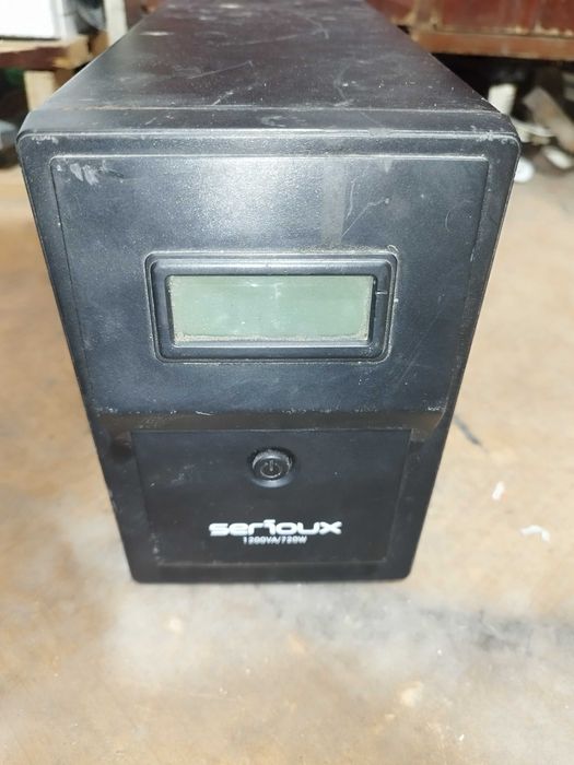 UPS cateva modele 12v-24v / 200-1200 Wati