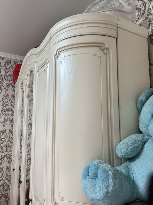 Продаётся шкаф в хорошем состаянии