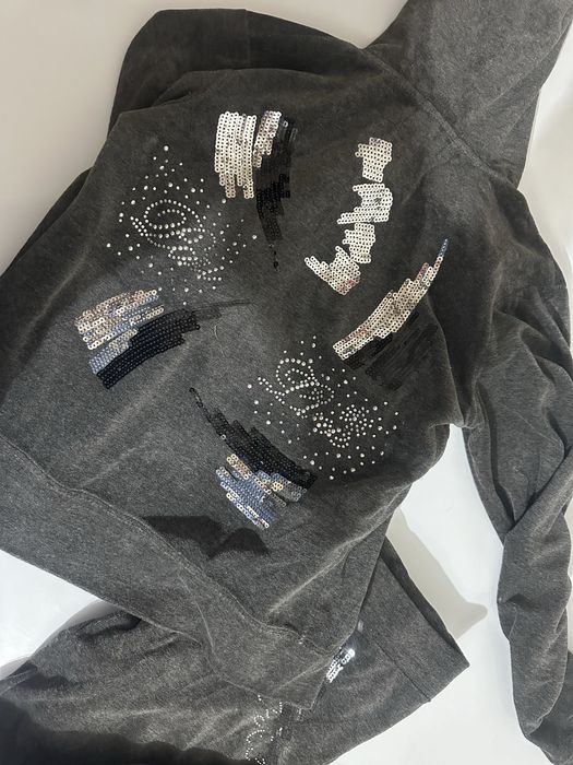 Спортивный костюм