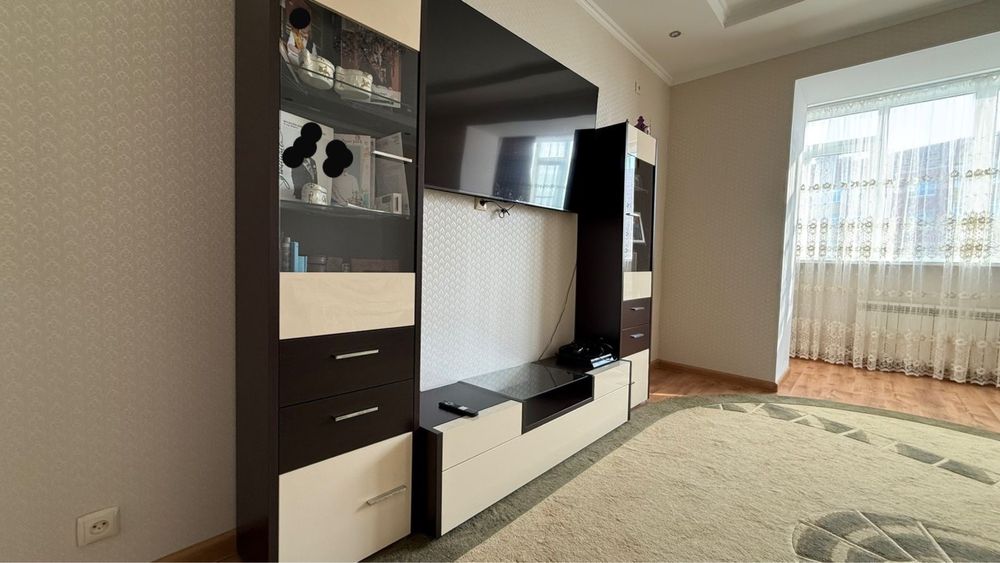 Продам стенку шатуры.