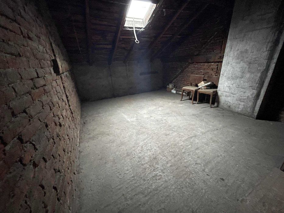 Продава се Тристаен апартамент в Пловдив, Каменица 1 - 83 кв.м за 1988 €/кв.м - Снимка #2