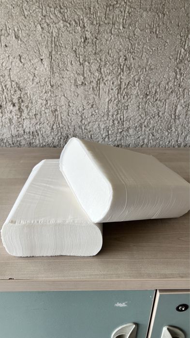 Бумажные полотенца / Диспенсерная бумага