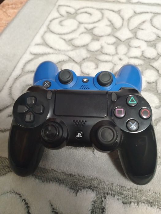 Плейстейшен 4 слим