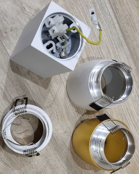 Споты, Светильники потолочные