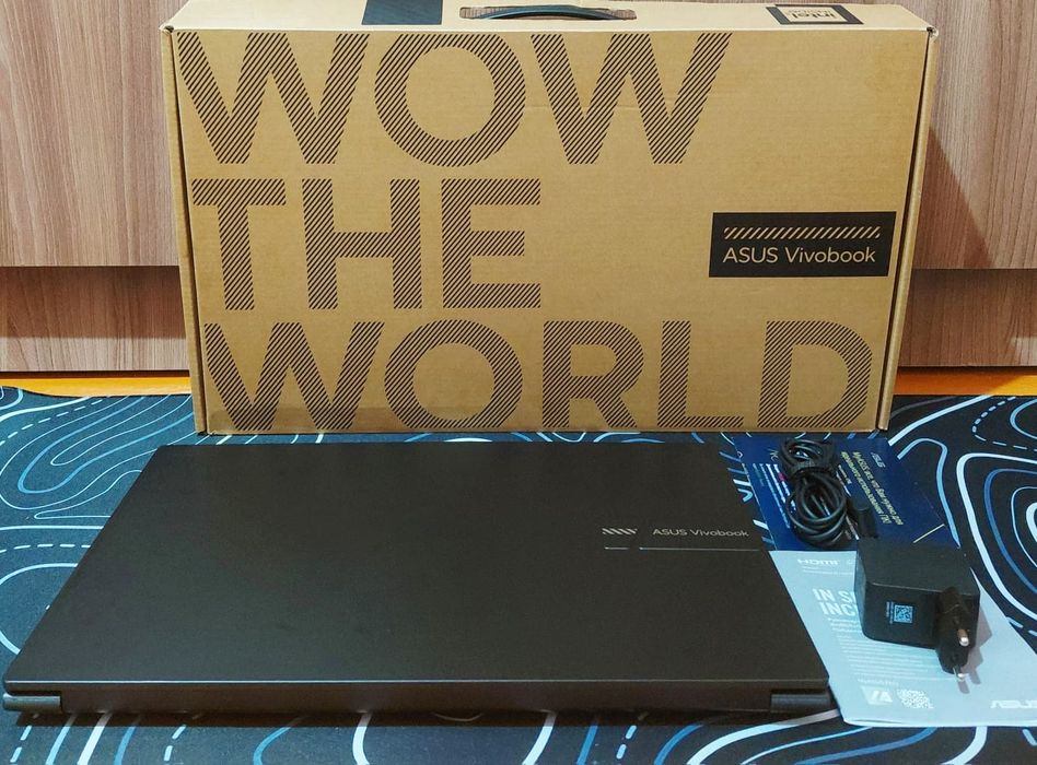 Asus VivoBook Go 16 JetBLACK!