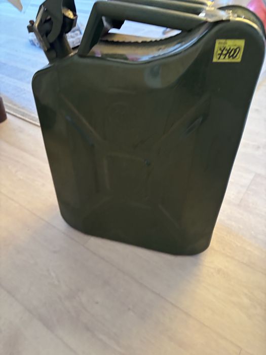 Канистра        20л