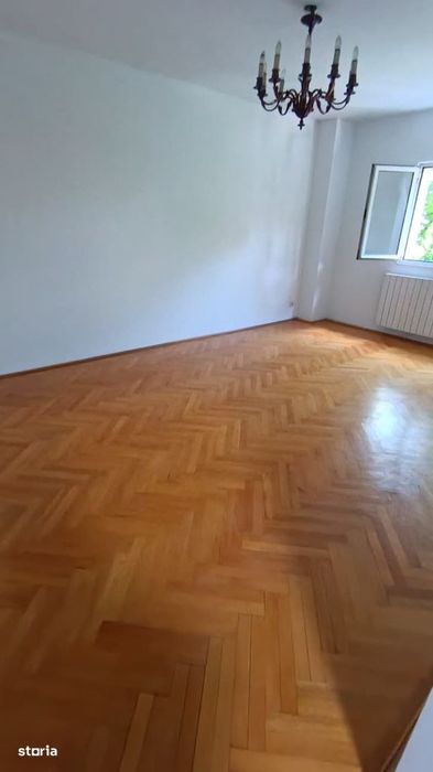 Ap. 4 camere, premium, zona Primăverii, parcare subterană, 2 intrări
