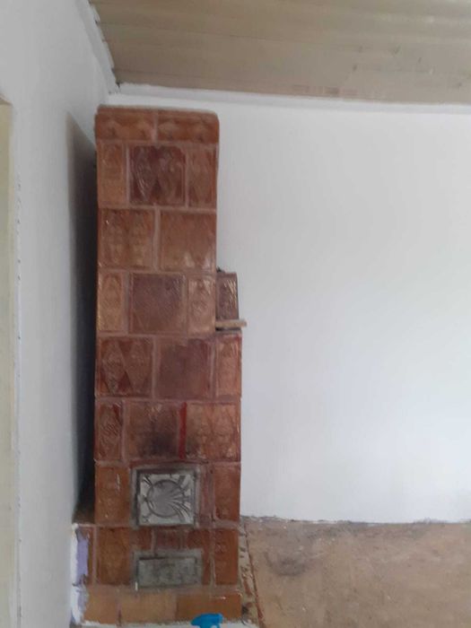 camere de inchiriat sau depozitat in husi , casa batraneasca