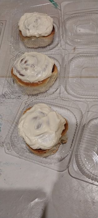 Синнабон корицой с кремом.