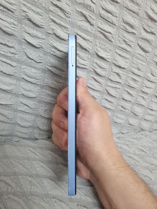 Srochna sotiladi Xiaomi Redmi 12 8+8/256Gb Original Xolati Yaxshi