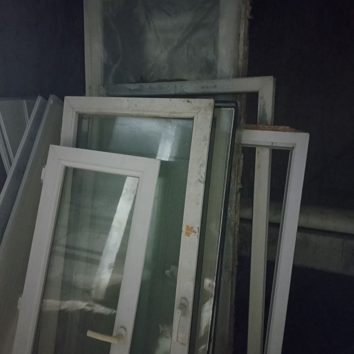 Дверь на балкон  бу