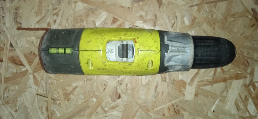 Продам шуруповёрт