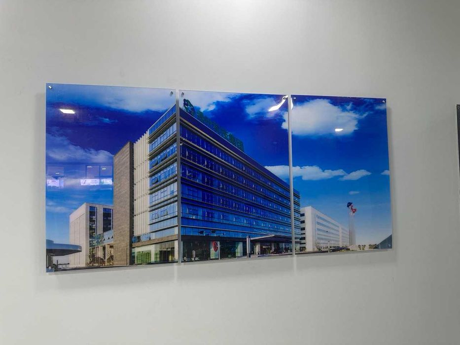 Рамки из оргстекла на заказ