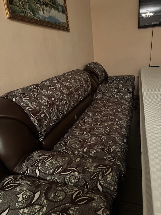 Продам диван срочно