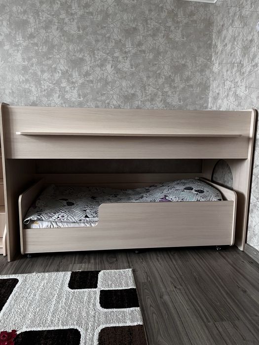 Двухярусная кровать Легенда