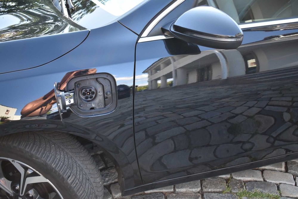 KIA CEED 2021  full option   plug in hibrid