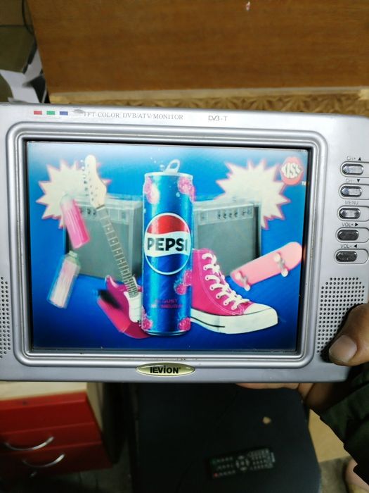 Mini tv color tevion  LCD