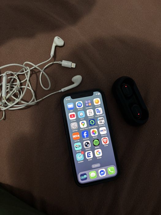 Iphone 12 mini  айфон 100%батерия.