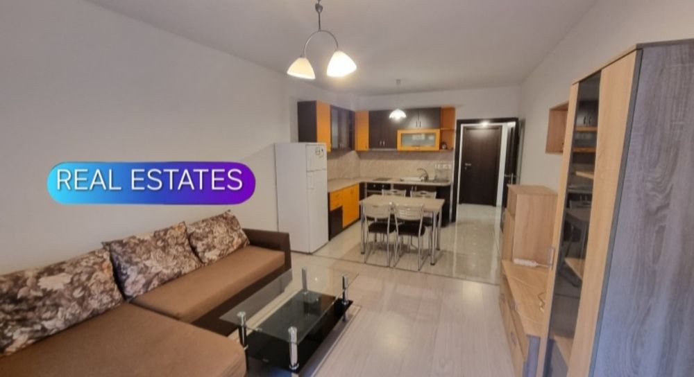 Дава се под наем Тристаен апартамент в София, Център - 87 кв.м за 561 € - Снимка #1