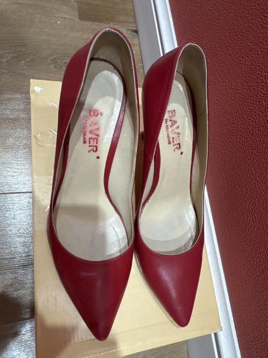 Продам туфли классические