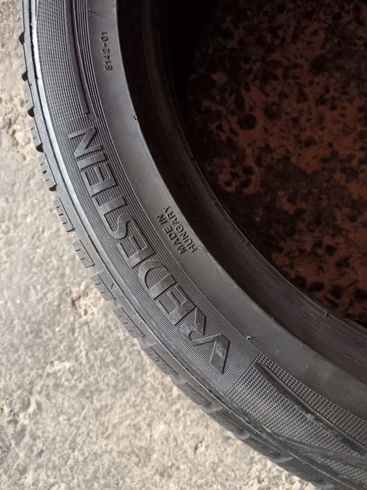 Set 4 anvelope iarna 235/45/18 vredestein dot 2021