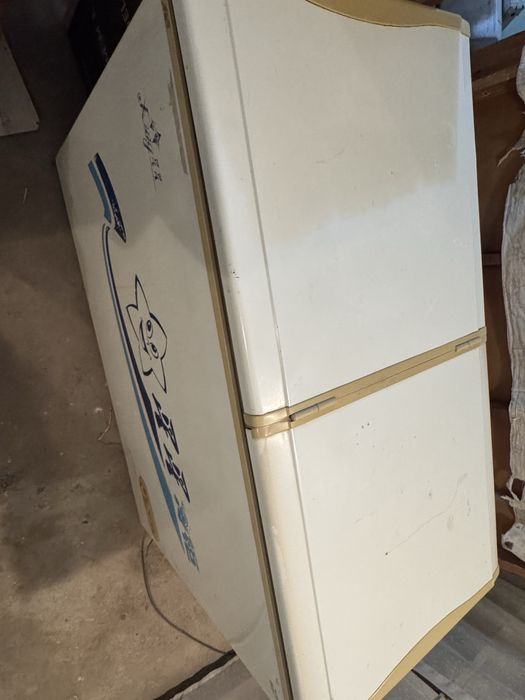 МОРОЗИЛКА Холодилник