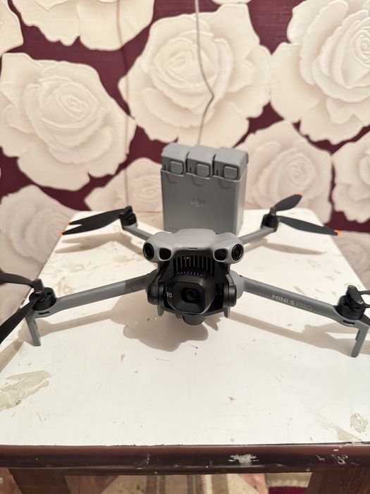 Dji 5 mini pro fly more combo