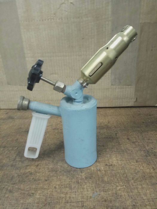 Продавам поялна лампа тип лп-0.2 СССР