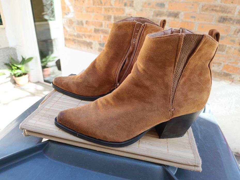 Дамски боти велур