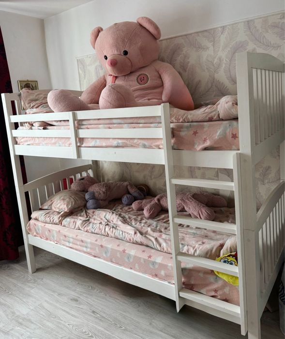 Pat supraetajat, stare buna