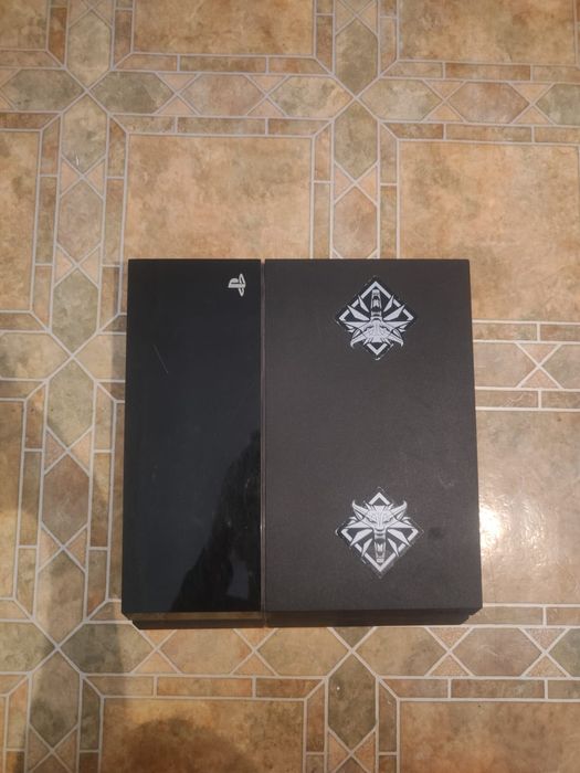 PlayStation 4 б/у