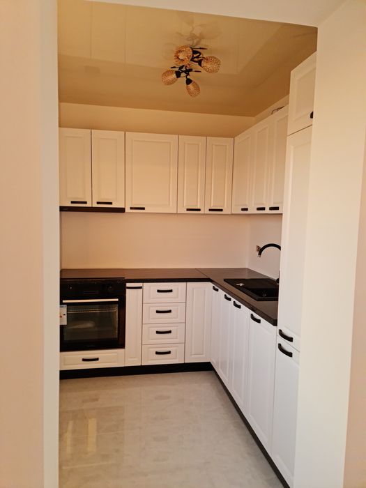 Vand casa cu etaj ocupabila imediat