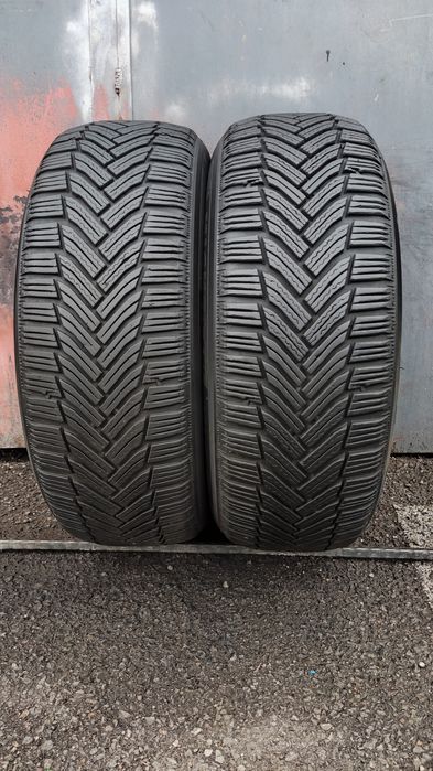 2бр. зимни гуми 205/60/16 Michelin Alpin 6
dot4721
6.7mm
Много добро с