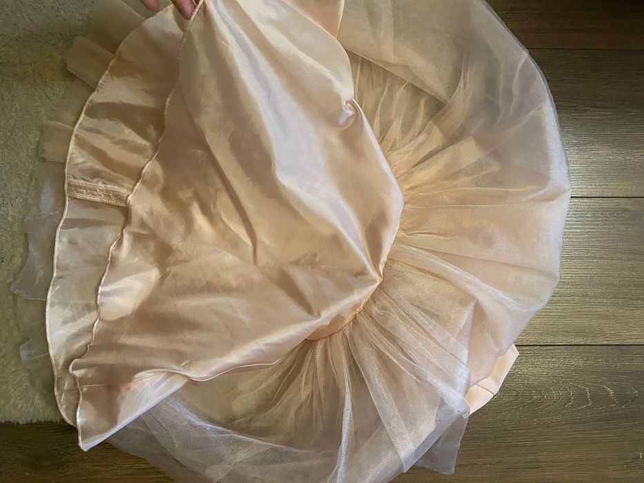 Официална рокля за момиче размер 116