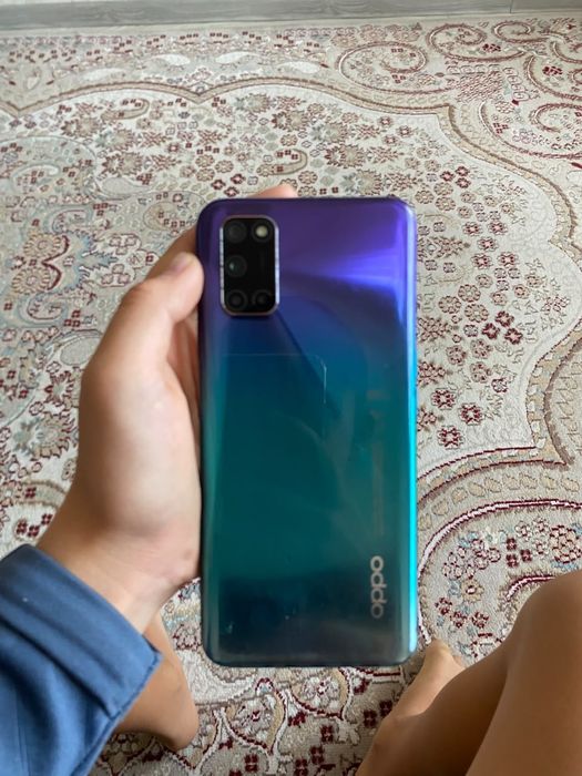 Oppo a72 в хорошем состоянии