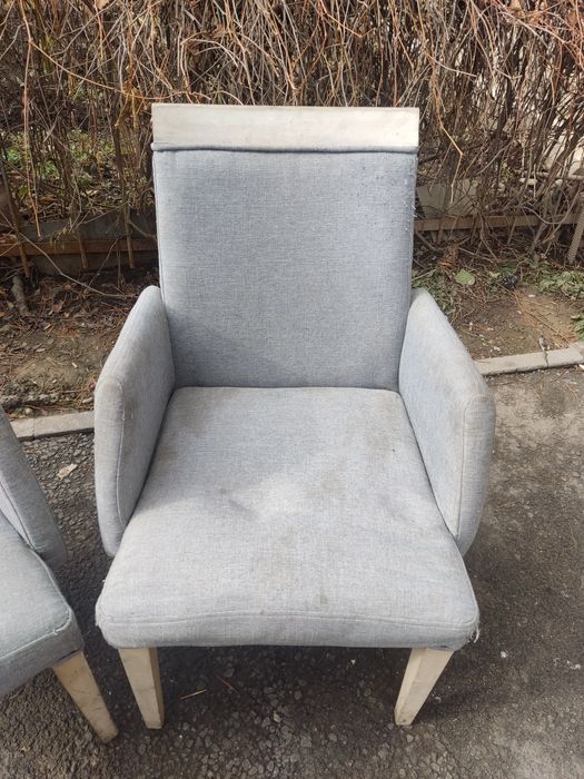 Кресла деревянные