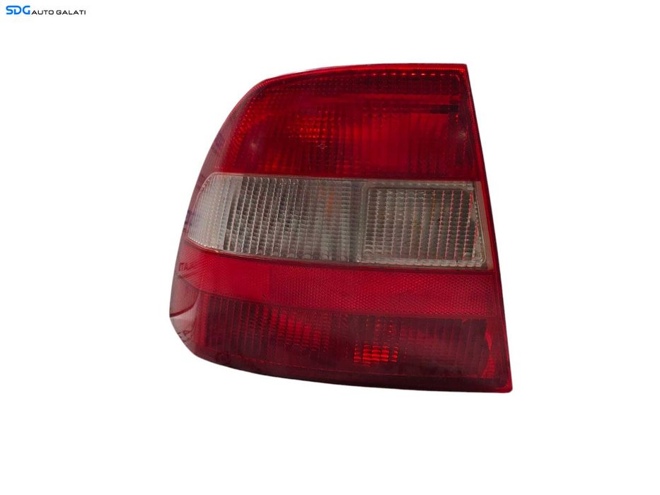 Stop Lampa Tripla Stanga Opel Vectra B Sedan Berlina Limuzina 1995 - 2002 Cod 90568047 [L5283]