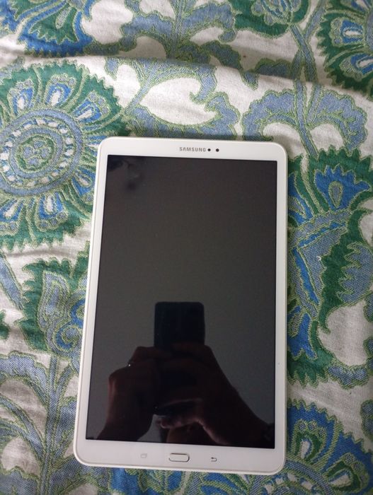 Таблет Samsung Tab A6